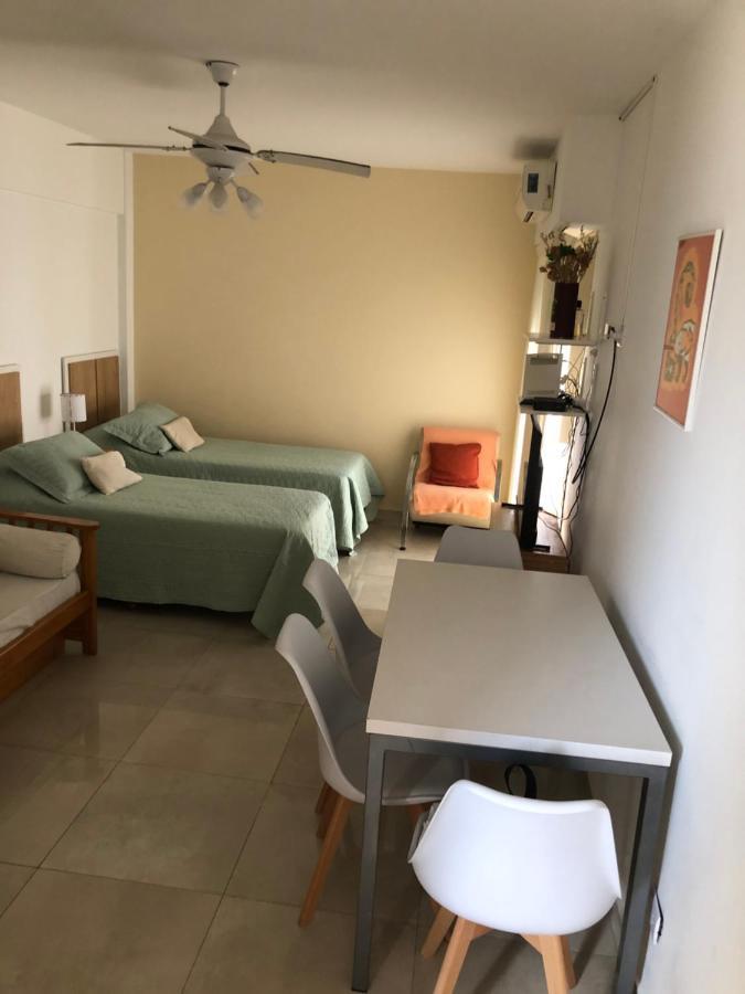 Apartment 1 Ambiente Bien Ubicado Almagro. Hospital Italiano